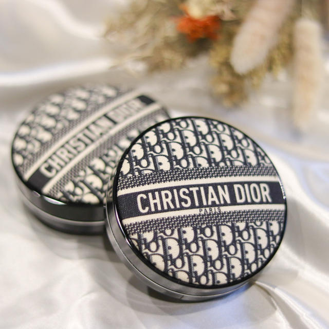 2020年数量限定　DIOR クッションファンデ