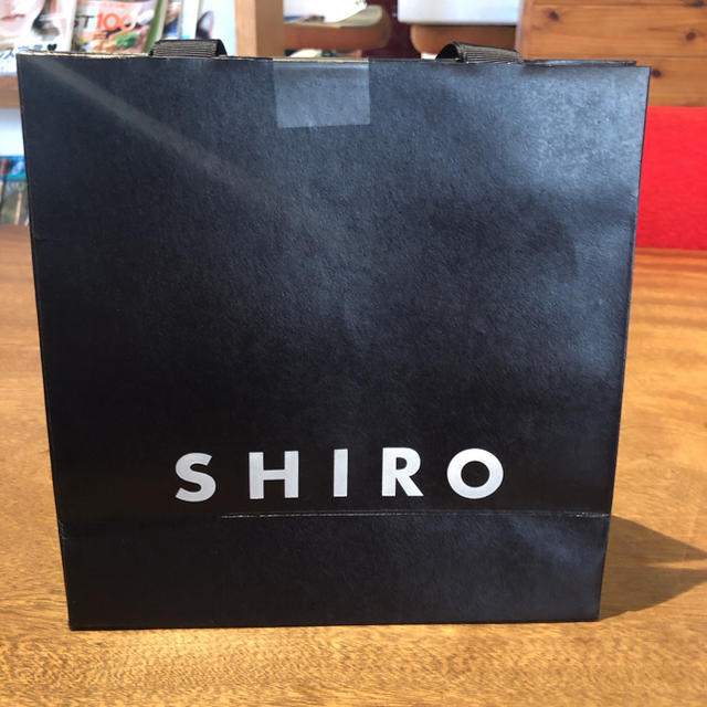 shiro(シロ)のshiro ハンド美容液　ホワイトティー コスメ/美容のボディケア(ハンドクリーム)の商品写真