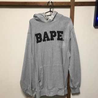 アベイシングエイプ(A BATHING APE)のアベイシングエイプ  APE パーカー  サイズ　L(パーカー)