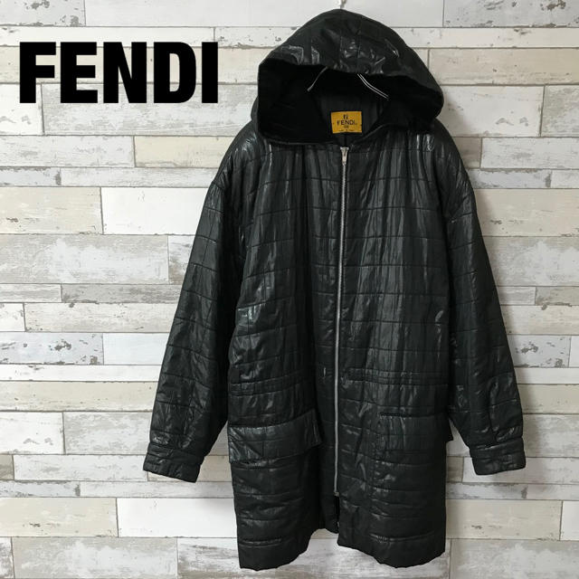 FENDI(フェンディ)のFENDI/フェンディ フーディーコート ブラック サイズ1 レディース レディースのジャケット/アウター(その他)の商品写真