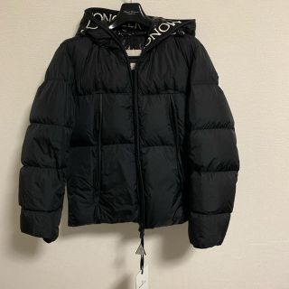 モンクレール(MONCLER)のモンクレール　montcla(ダウンジャケット)