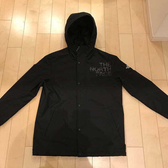 THE NORTH FACE   WHITE DOME JKT