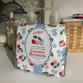 キャスキッドソン(Cath Kidston)の【新品】キャスキッドソン  ハンドソープ　ハンドクリーム  2点セット(ハンドクリーム)