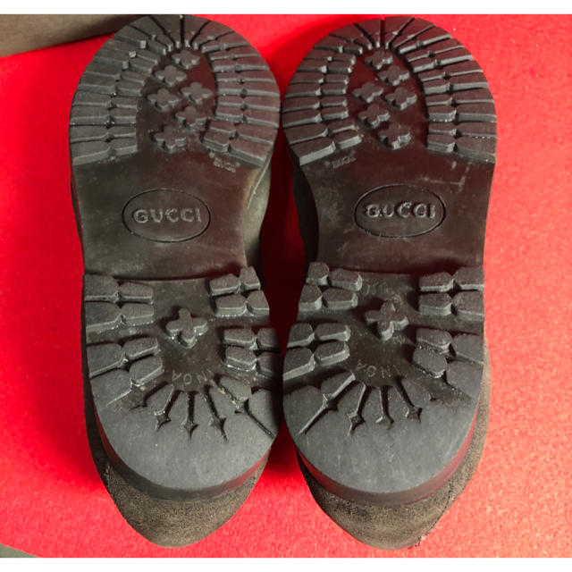 Gucci(グッチ)のGUCCI グッチ スエード　ラバーソール　ローファー　箱付 レディースの靴/シューズ(ローファー/革靴)の商品写真
