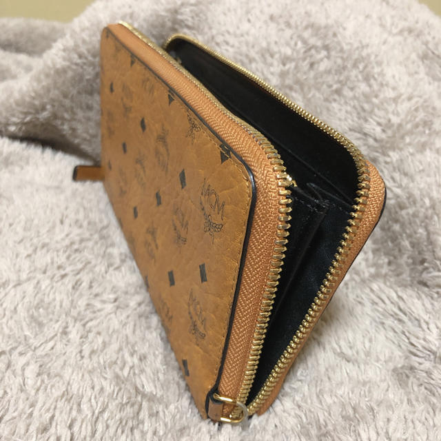 MCM(エムシーエム)のHona様専用(2/5) レディースのファッション小物(財布)の商品写真