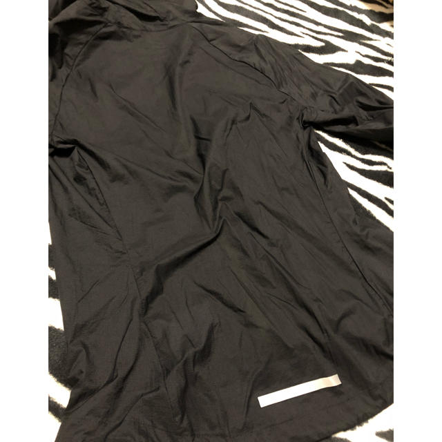 NIKE(ナイキ)のナイキ　ウィンドブレーカー  パーカー  レディースのジャケット/アウター(ナイロンジャケット)の商品写真