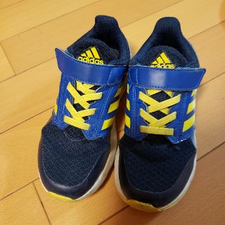 アディダス(adidas)のアディダス　19センチ(スニーカー)