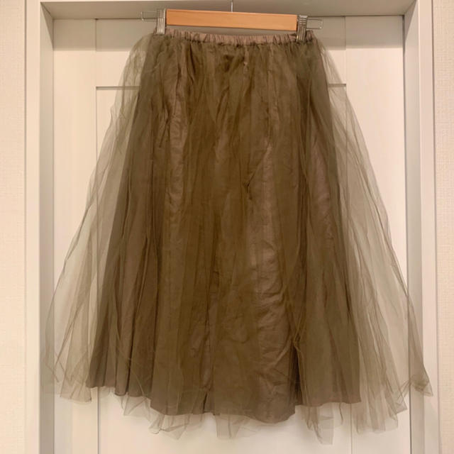 Bilitis dix-sept ans(ビリティスディセッタン)のビリティス ロングチュールスカート ブラウンベージュ レディースのスカート(ロングスカート)の商品写真