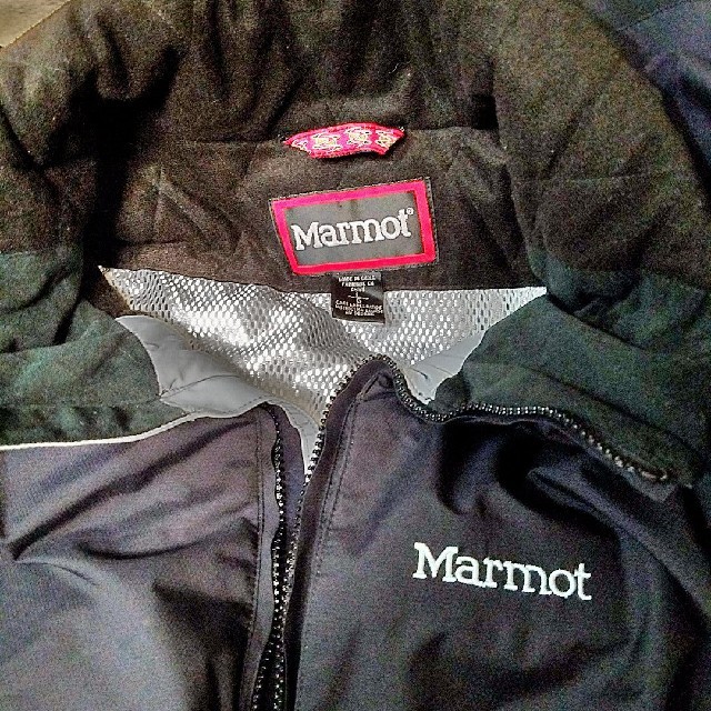 MARMOT(マーモット)のmarmot　マーモット 中綿 ジャケット　L メンズのジャケット/アウター(ナイロンジャケット)の商品写真