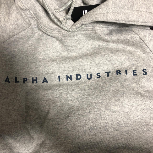 alpha industries パーカー メンズのトップス(パーカー)の商品写真