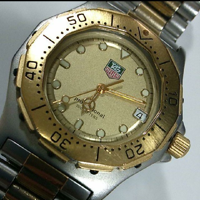 タグホイヤー プロフェッショナル 2000 腕時計(アナログ)