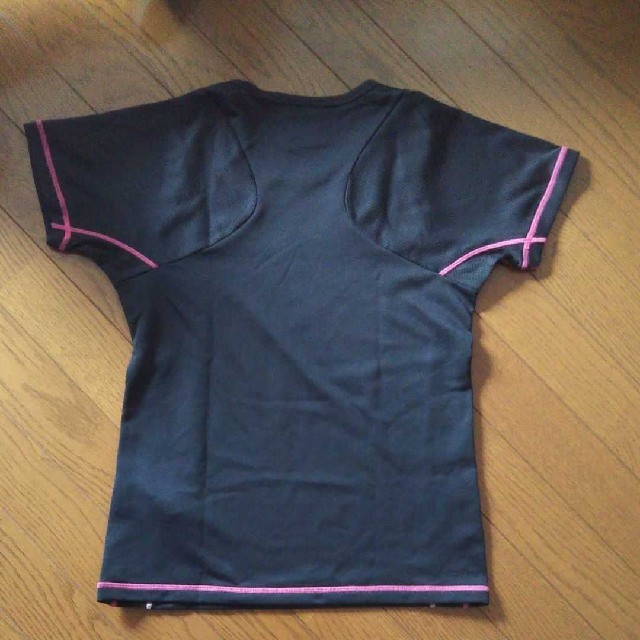 NIKE(ナイキ)のナイキ スポーツTシャツ DRI-FIT スポーツ/アウトドアのランニング(ウェア)の商品写真