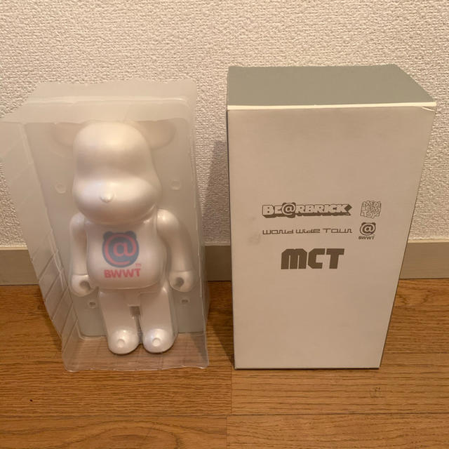 MEDICOM TOY(メディコムトイ)の最終値下げ　新品未開封 ベアブリック MCT 400% エンタメ/ホビーのフィギュア(その他)の商品写真