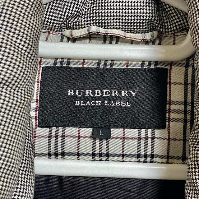 BURBERRY BLACK LABEL(バーバリーブラックレーベル)のBurberry ブラックレーベル メンズのジャケット/アウター(ダウンジャケット)の商品写真