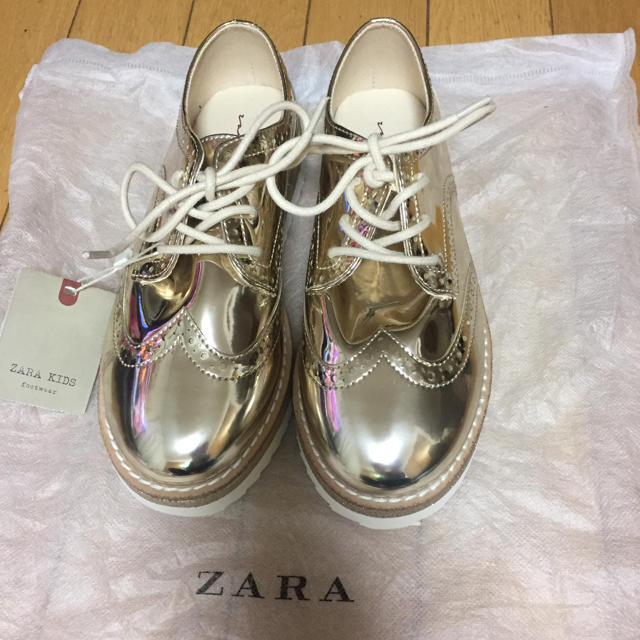 ZARA KIDS(ザラキッズ)のzarakids  シューズ キッズ/ベビー/マタニティのキッズ靴/シューズ(15cm~)(その他)の商品写真