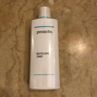 プロアクティブ(proactiv)のプロアクティブ　リバイタライジングトナー　180ml(化粧水/ローション)