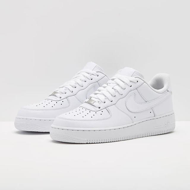 (23.5cm) WMNS NIKE AIR FORCE 1’07 エアフォース235cmUS65カラー