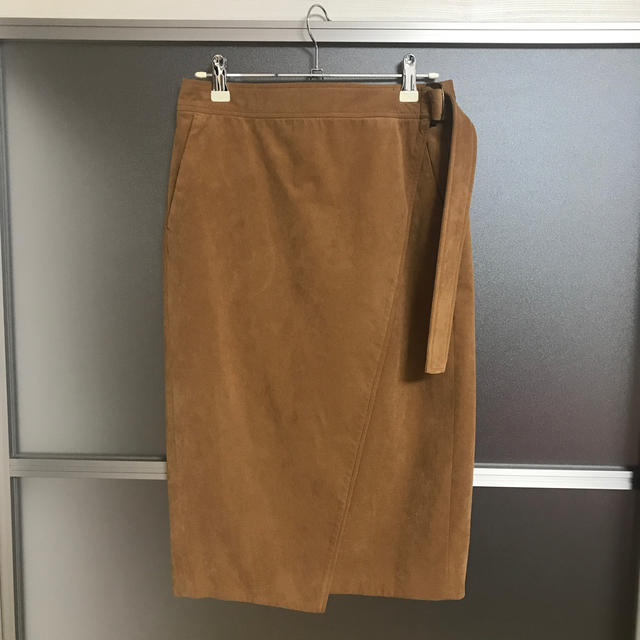 Noble(ノーブル)のNoble スカート　38 美品❤️ レディースのスカート(ひざ丈スカート)の商品写真