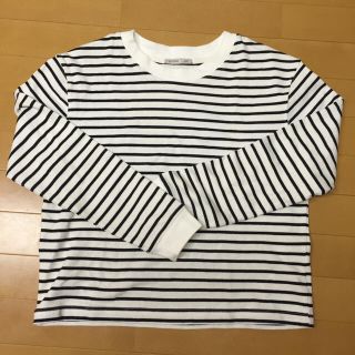 ザラ(ZARA)のZARA ボーダートップス(カットソー(長袖/七分))