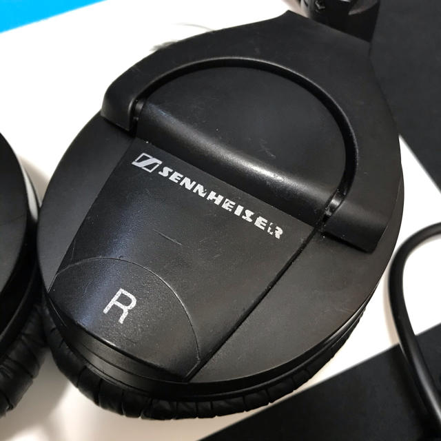 SENNHEISER(ゼンハイザー)のSENNHEISER HD-280pro ゼンバイザー スマホ/家電/カメラのオーディオ機器(ヘッドフォン/イヤフォン)の商品写真