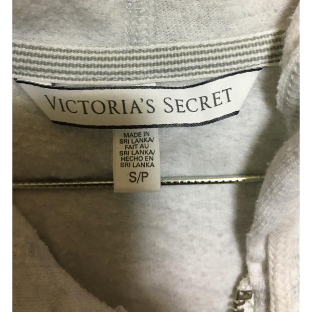 Victoria's Secret(ヴィクトリアズシークレット)のVICTORIA'S SECRET パーカー レディースのトップス(パーカー)の商品写真