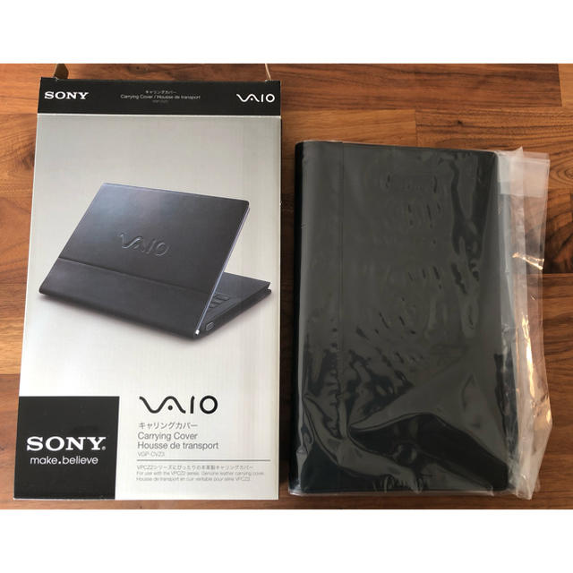 SONY(ソニー)のVAIO 本革キャリングカバー VPCZ2シリーズ向けVGP-CVZ3 スマホ/家電/カメラのPC/タブレット(PC周辺機器)の商品写真