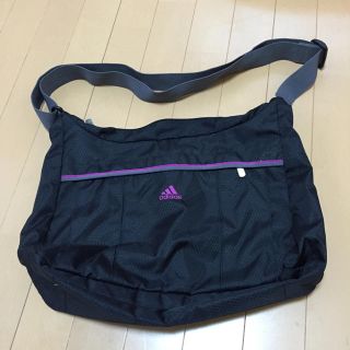 アディダス(adidas)のadidasのショルダーバック(トートバッグ)