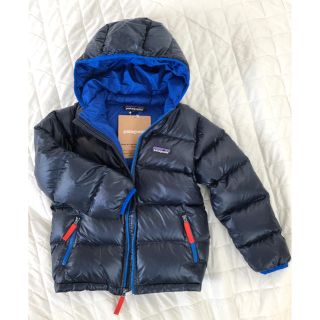 パタゴニア(patagonia)の【しゅんまま様専用ページ】★新品未使用★ パタゴニア　ダウン　5T(ジャケット/上着)