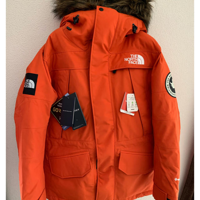 THE NORTH FACE(ザノースフェイス)の専用　ノースフェイス ND91807 アンタークティカ　パーカー　新品未使用　M メンズのジャケット/アウター(ダウンジャケット)の商品写真