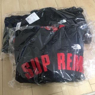 シュプリーム(Supreme)のSupreme The North Face Fleece Jacket(ブルゾン)