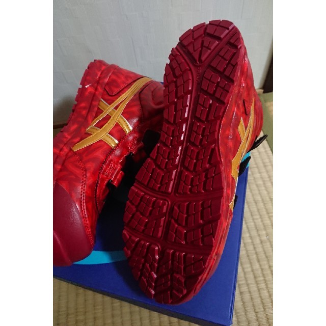asics(アシックス)のアシックス安全靴  RED HOT メンズの靴/シューズ(スニーカー)の商品写真