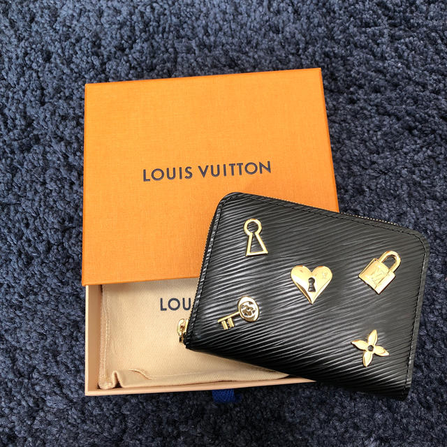 LOUIS VUITTON(ルイヴィトン)のルイヴィトン　ジッピーコインパース新品未使用レア レディースのファッション小物(財布)の商品写真