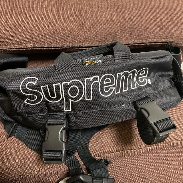 Supreme(シュプリーム)のsupreme ボディーバック メンズのバッグ(ボディーバッグ)の商品写真