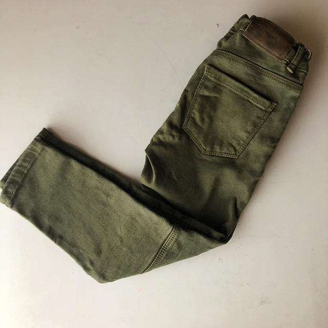 ZARA(ザラ)のZARA カーゴパンツ キッズ/ベビー/マタニティのキッズ服男の子用(90cm~)(パンツ/スパッツ)の商品写真