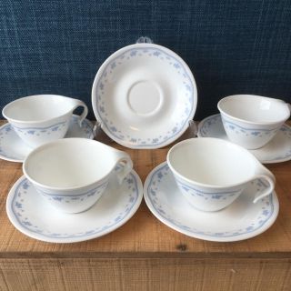 コレール(CORELLE)のコレール  カップ&ソーサー　4客セット+ソーサー1枚(グラス/カップ)