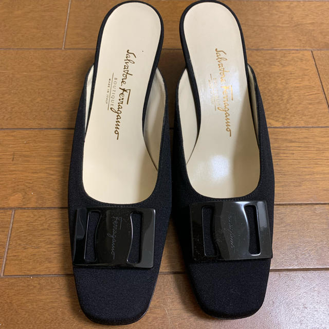 Salvatore Ferragamo(サルヴァトーレフェラガモ)のミュール ♡ Salvatore Ferragamo  ♡ 未使用品 レディースの靴/シューズ(ミュール)の商品写真