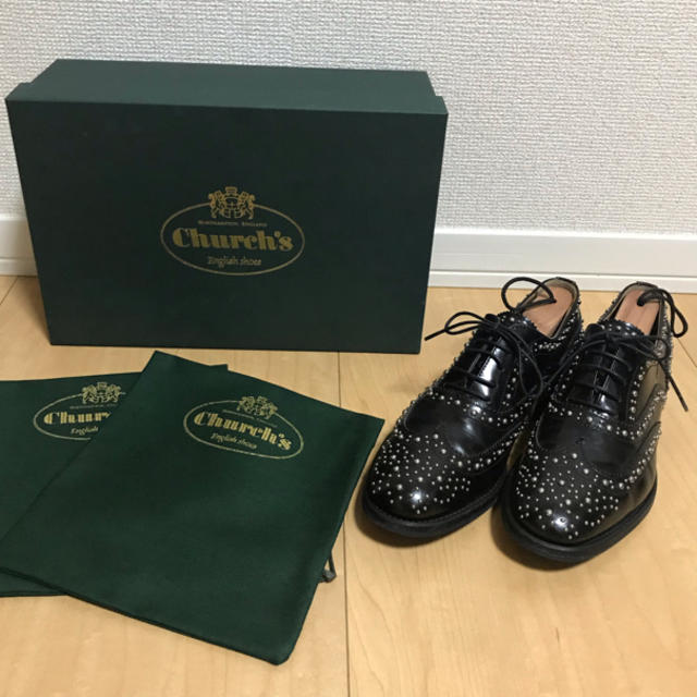 Church's(チャーチ)の【極美品】Church's  チャーチ  スタッズレースアップシューズ レディースの靴/シューズ(ローファー/革靴)の商品写真