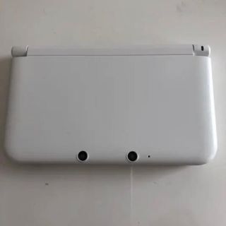 ニンテンドー3DS(ニンテンドー3DS)のニンテンドー3DS LL パールホワイト【チアキ様専用】(携帯用ゲーム機本体)