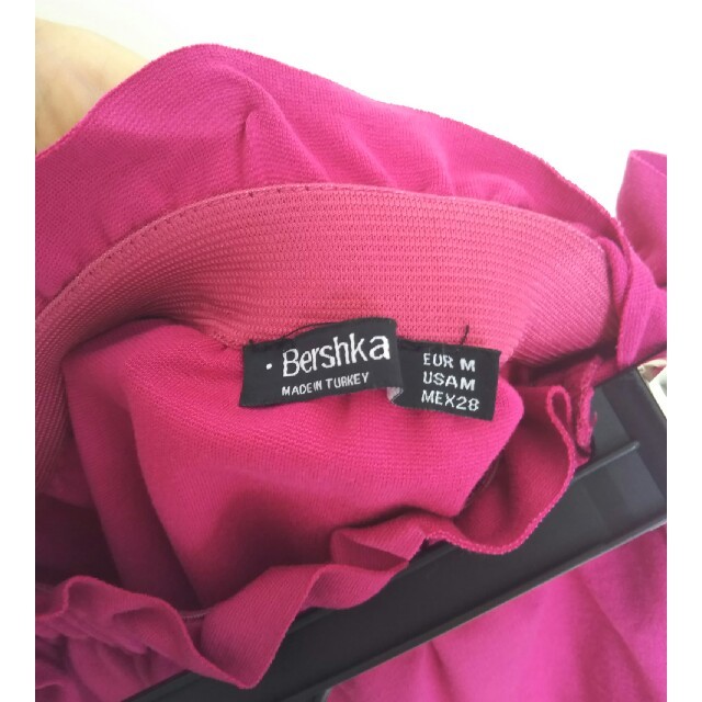 Bershka(ベルシュカ)のベルシュカ ピンク ミニ スカート ゴム bershka レディースのスカート(ミニスカート)の商品写真