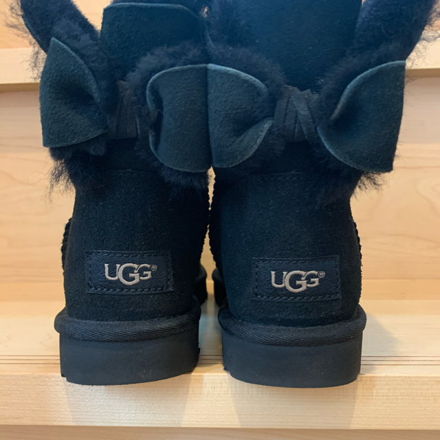 UGG ムートン リボン