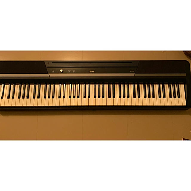 スピーカー付き88鍵電子ピアノ　KORG SP-170S