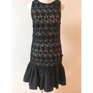 レッドヴァレンティノ(RED VALENTINO)のレッドヴァレンティノ★レースワンピース★黒★40★試着のみ★(ひざ丈ワンピース)