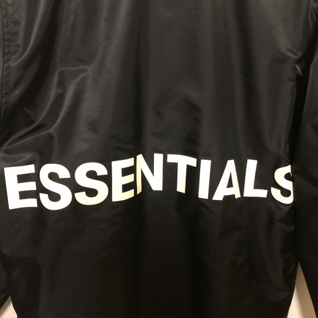 Fear of god essentials コーチジャケット XS - ナイロンジャケット