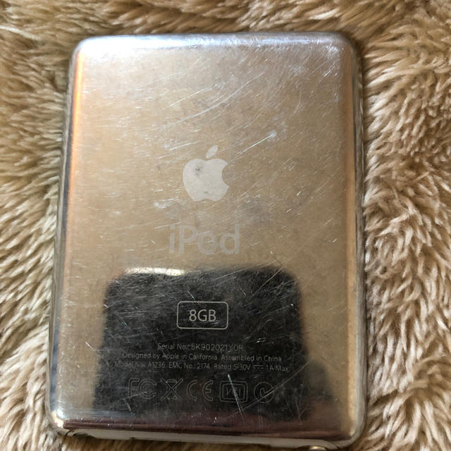 Apple(アップル)のiPod nano 3世代 スマホ/家電/カメラのオーディオ機器(ポータブルプレーヤー)の商品写真