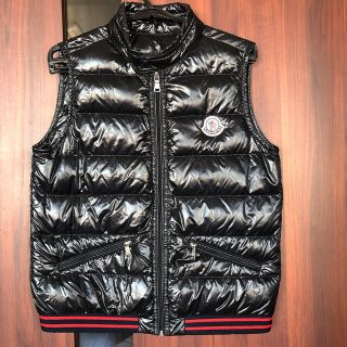 モンクレール(MONCLER)のモンクレール　ダウンベスト　140cm 黒　お値下げ(ジャケット/上着)