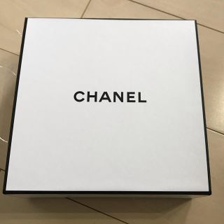シャネル(CHANEL)のCHANEL 空箱　20×20×7㌢(ショップ袋)