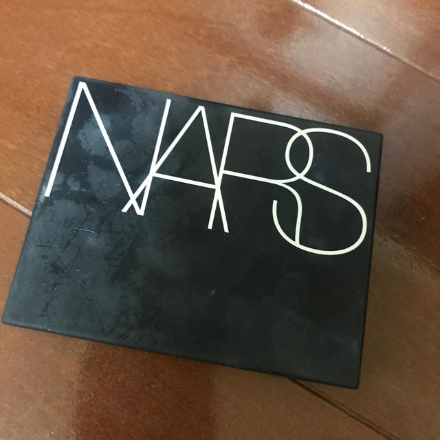 NARS(ナーズ)のNARS パウダーファンデーション コスメ/美容のベースメイク/化粧品(ファンデーション)の商品写真