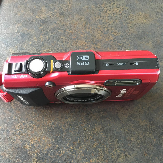 OLYMPUS(オリンパス)のOLYMPUS オリンパス TG TG-3 RED スマホ/家電/カメラのカメラ(コンパクトデジタルカメラ)の商品写真