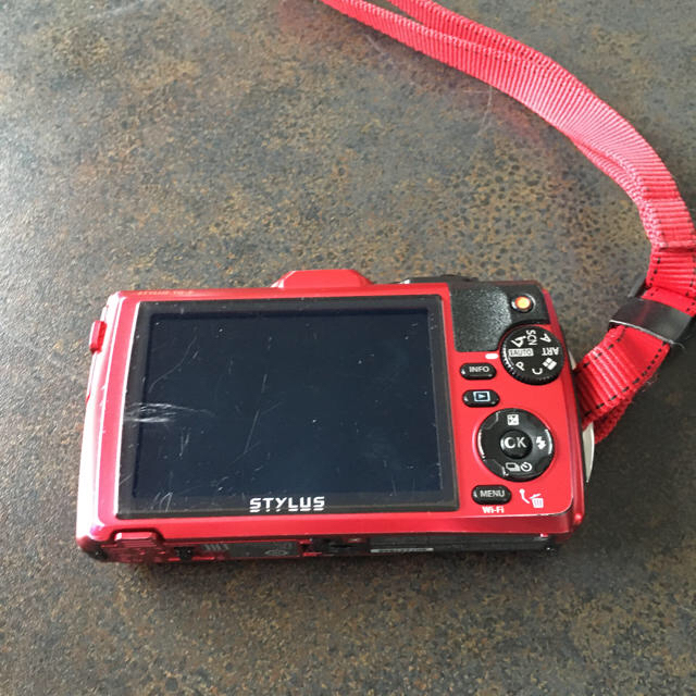 OLYMPUS(オリンパス)のOLYMPUS オリンパス TG TG-3 RED スマホ/家電/カメラのカメラ(コンパクトデジタルカメラ)の商品写真