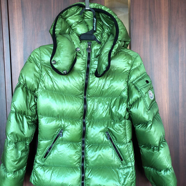 MONCLER - モンクレール ダウン グリーン 10Y キッズ お値下げの通販 by DREAM787's shop｜モンクレールならラクマ